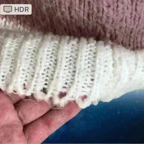 Suzy Shier  oversize sweater - Picture 9 of 9